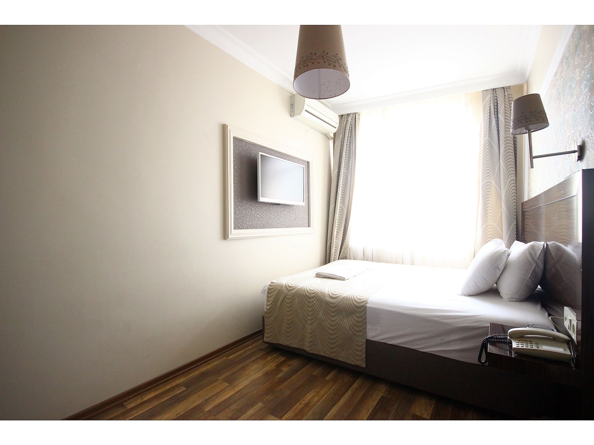 Venus Hotel Taksim Истанбул Екстериор снимка